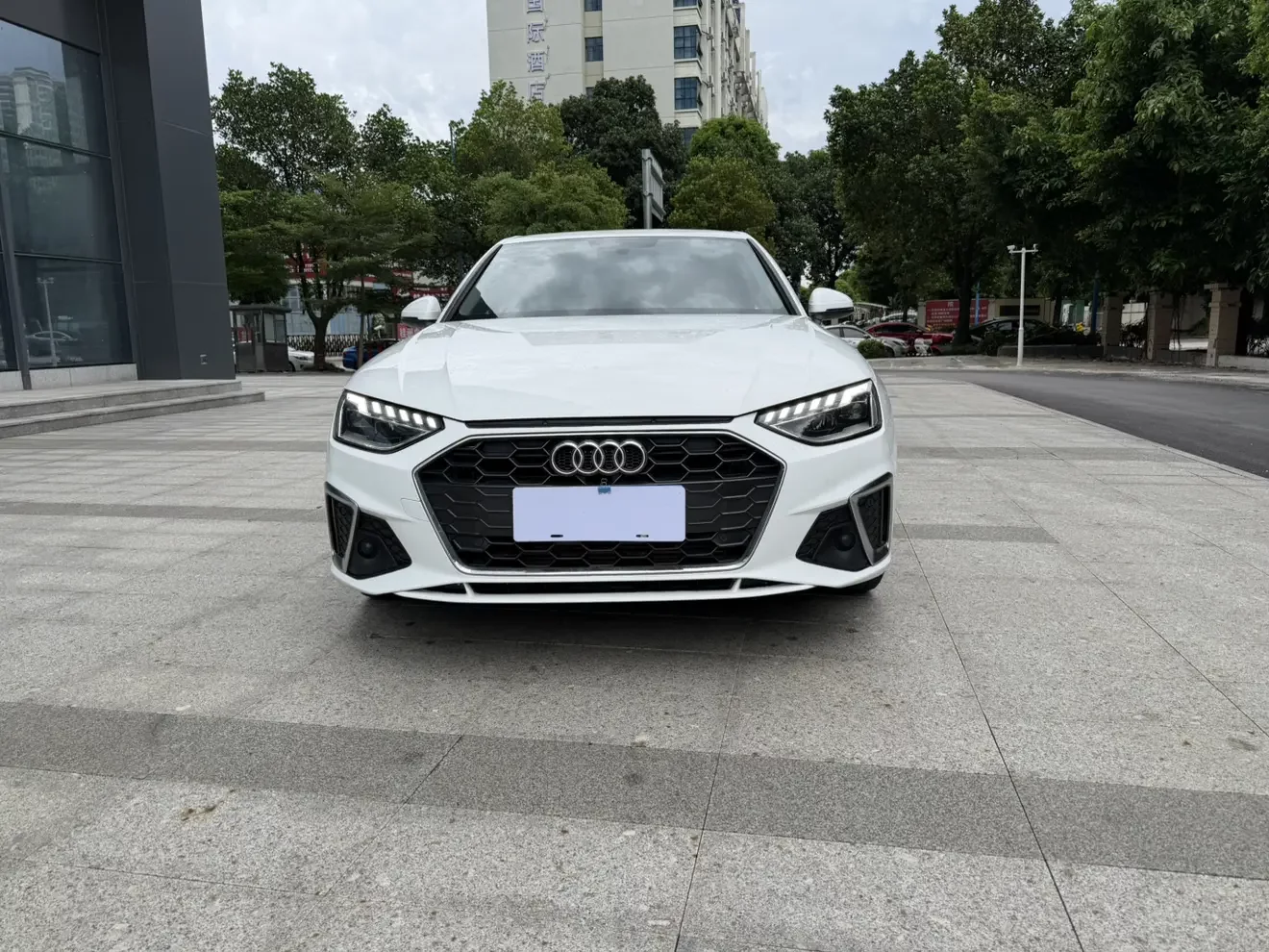 Audi A4L