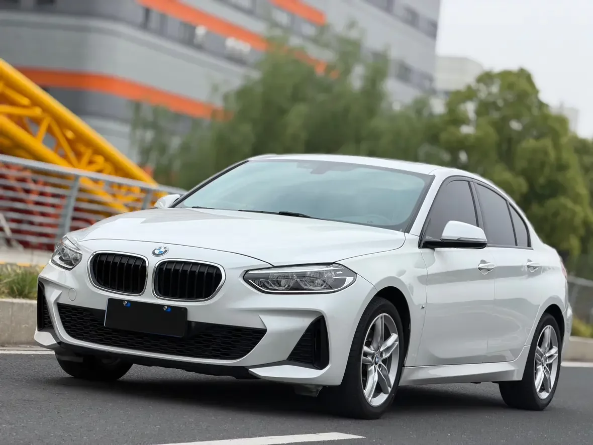 BMW 1 Series  из Китая