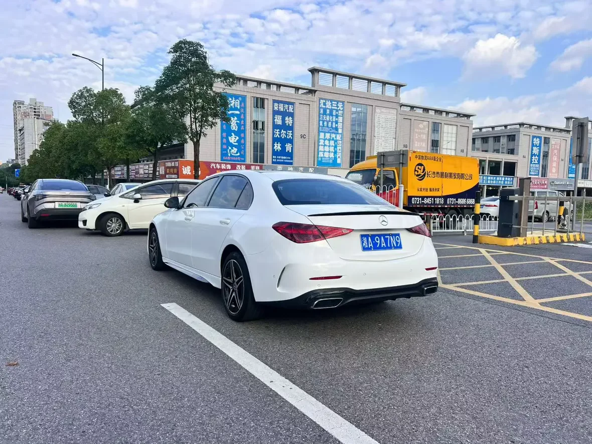 Mercedes-Benz C Class