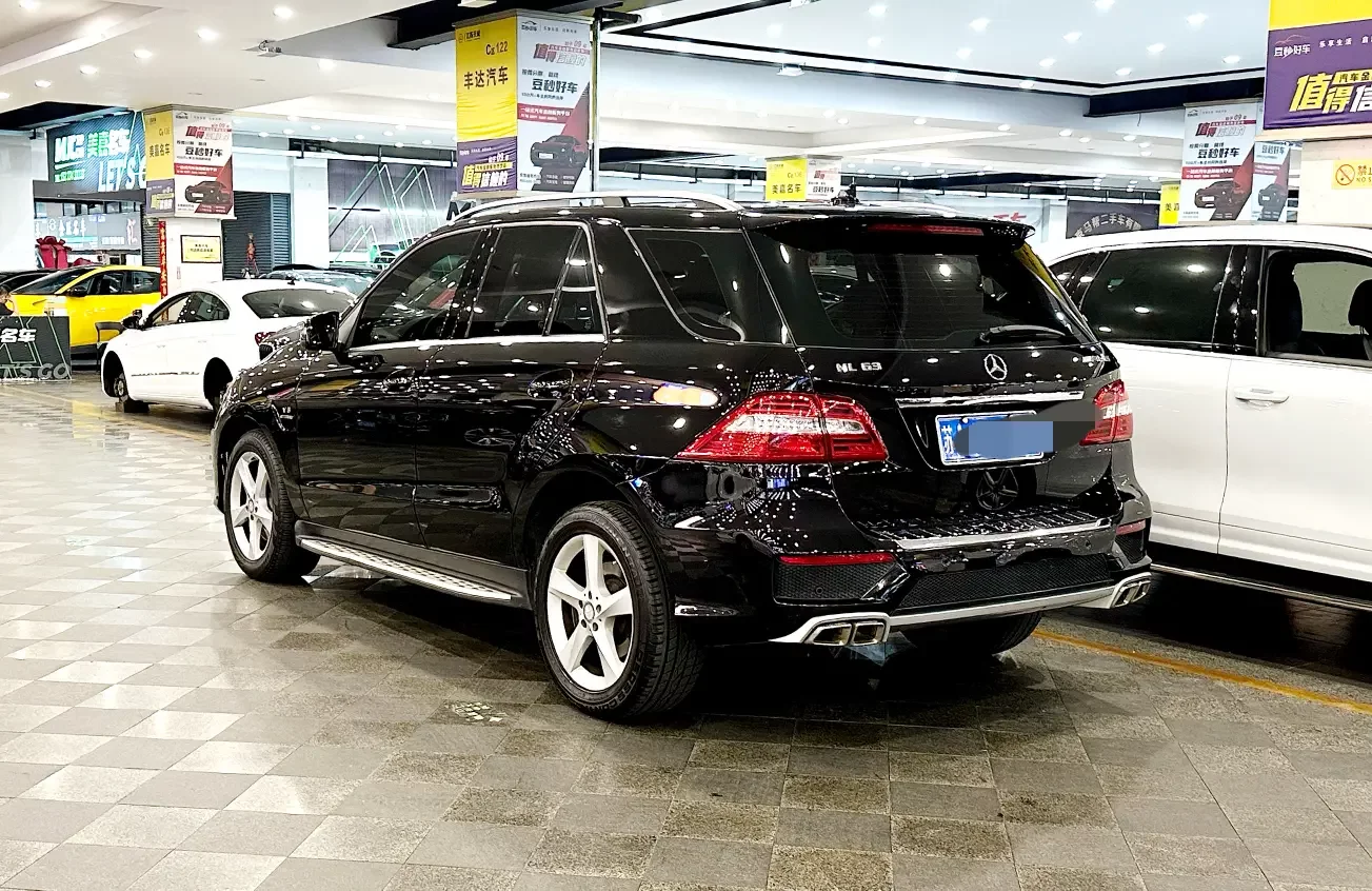 Mercedes-Benz M Class