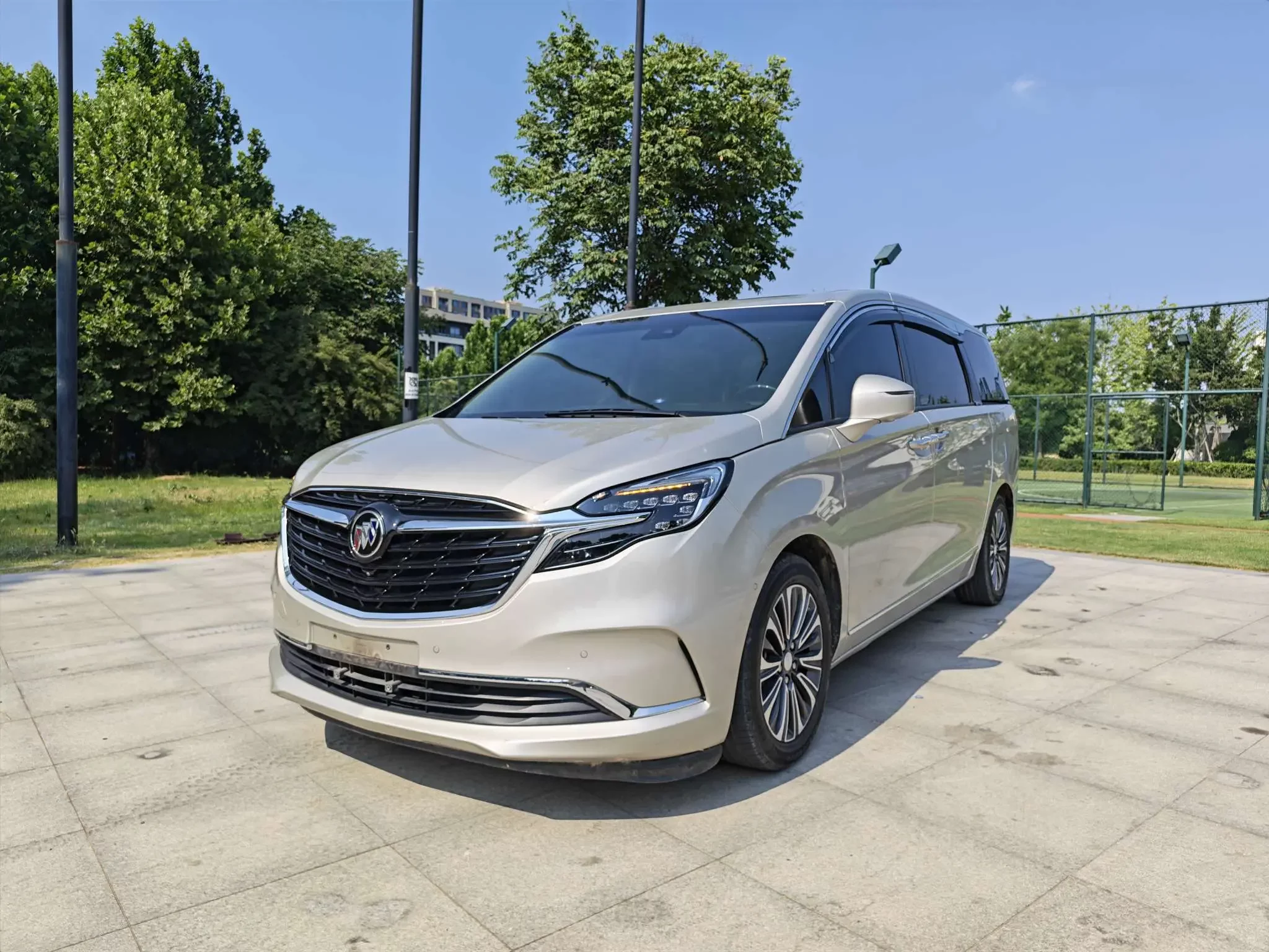 Buick GL8