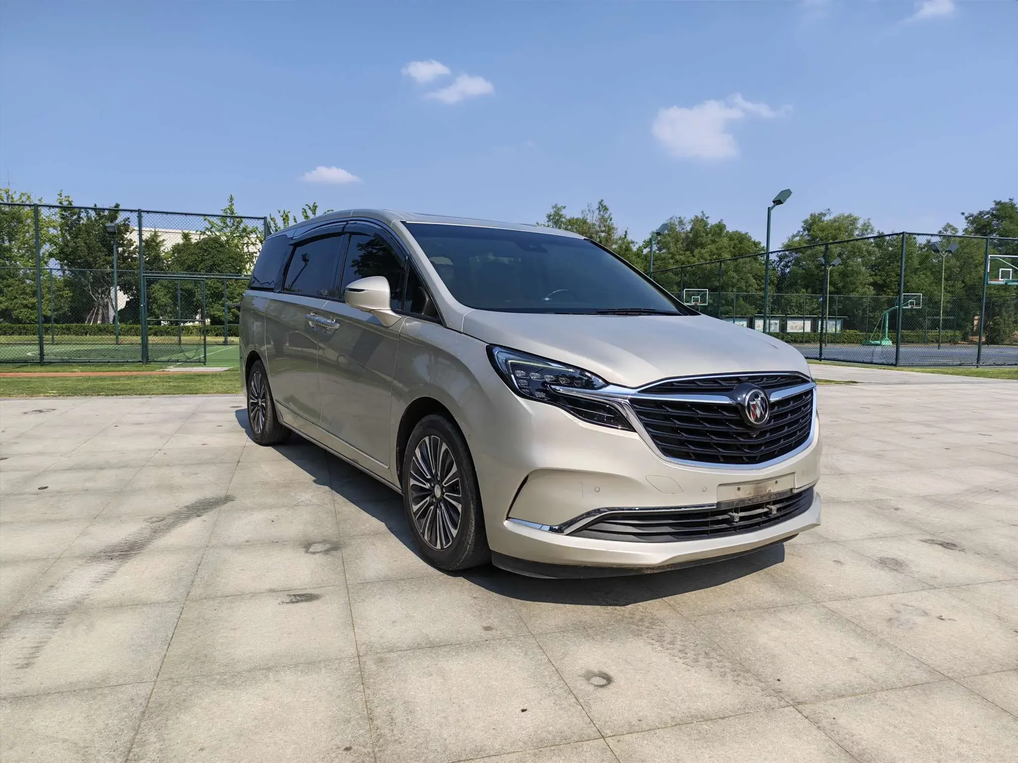 Buick GL8