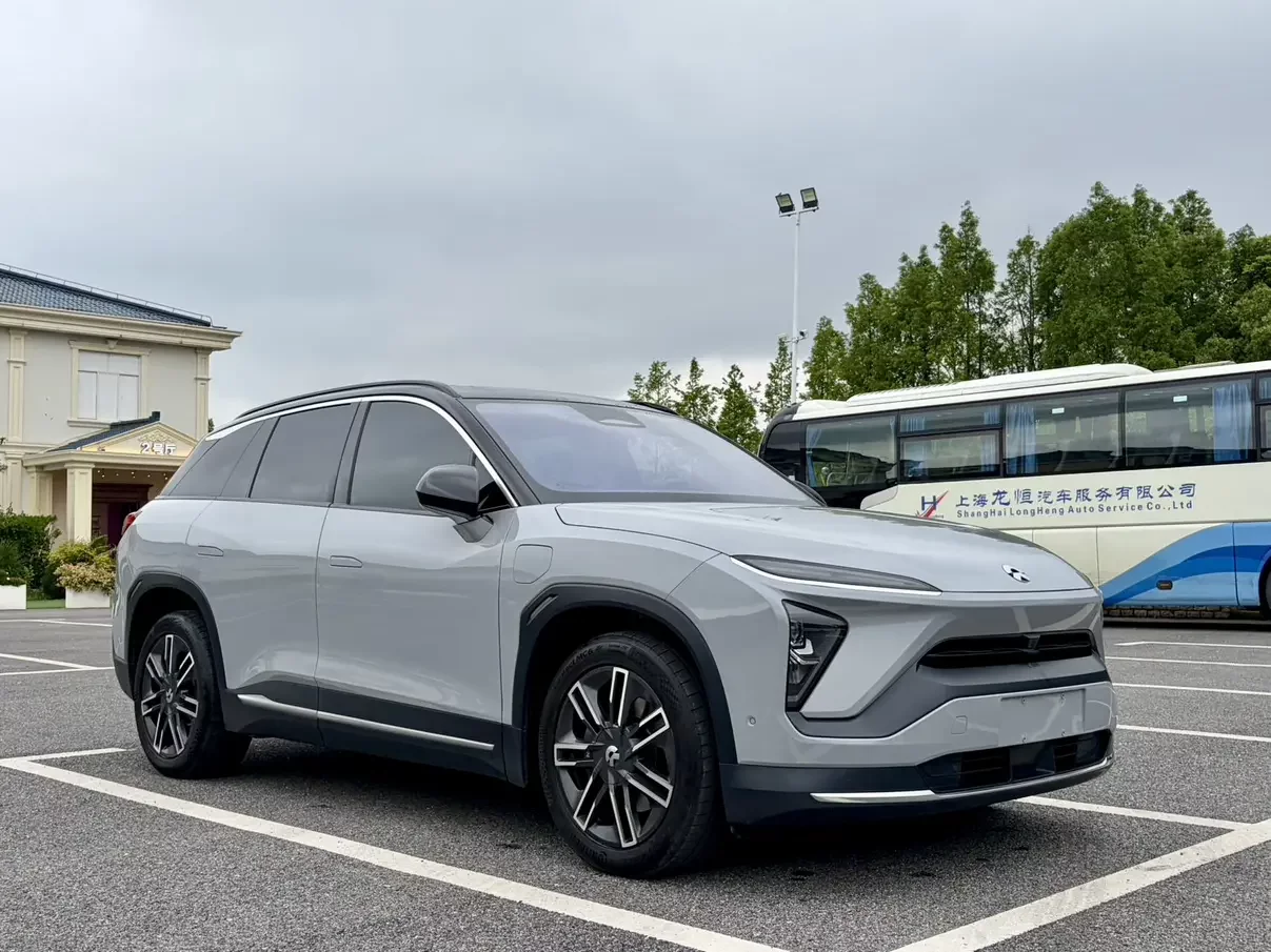 NIO ES6