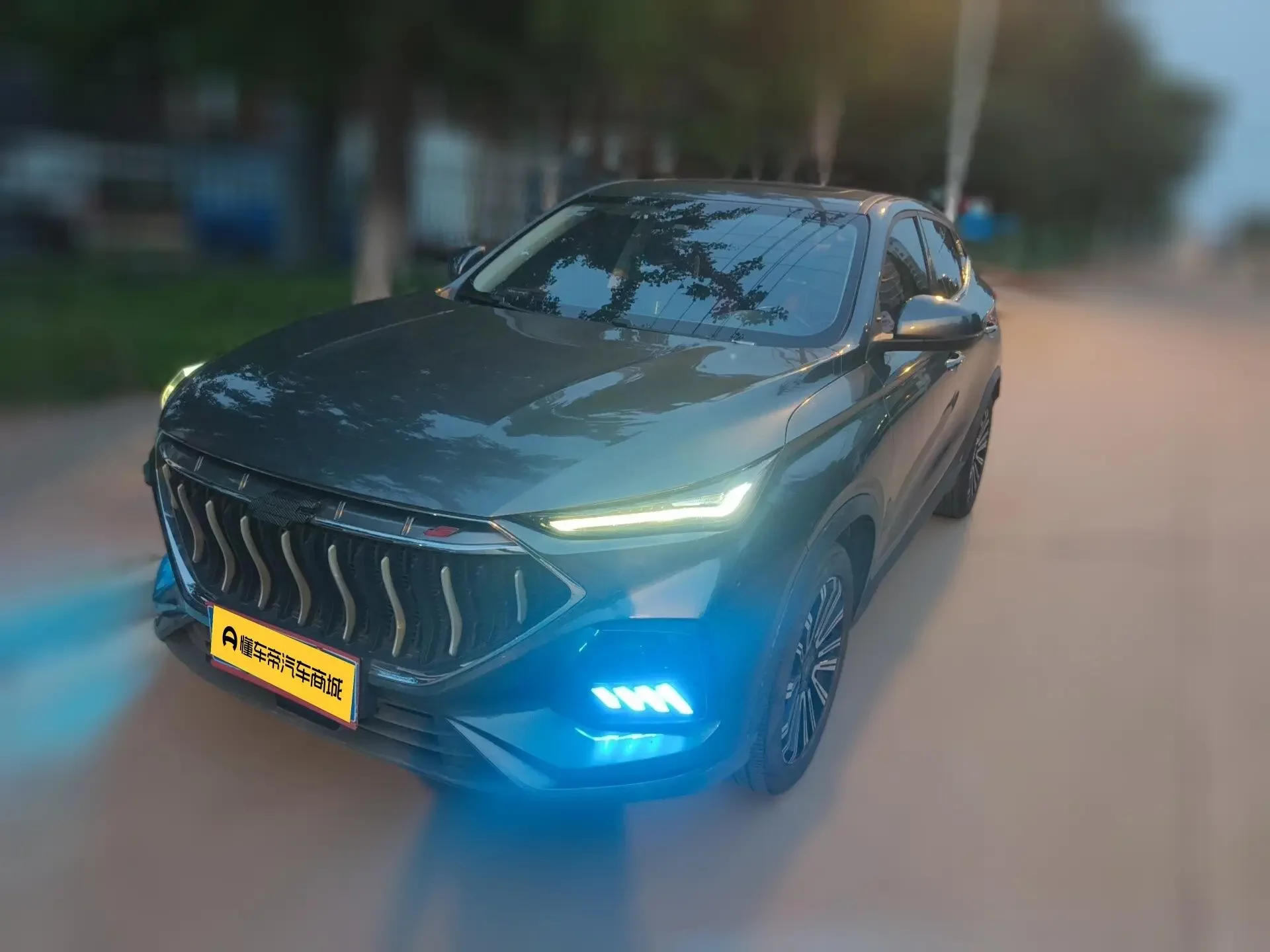 Oshan Changan Auchan X5