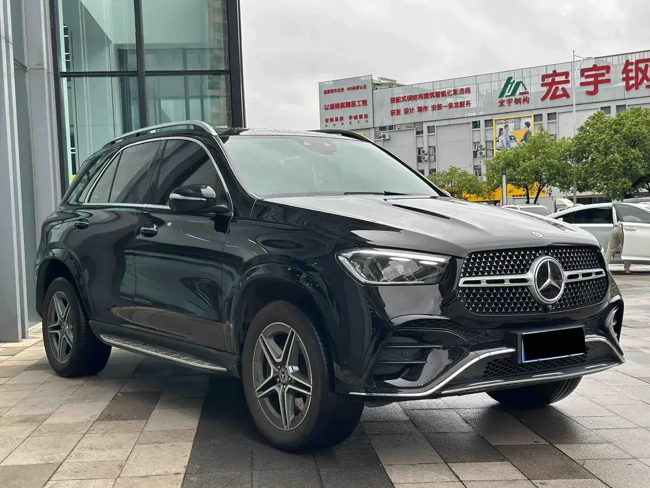 Mercedes-Benz GLE (Imported)
