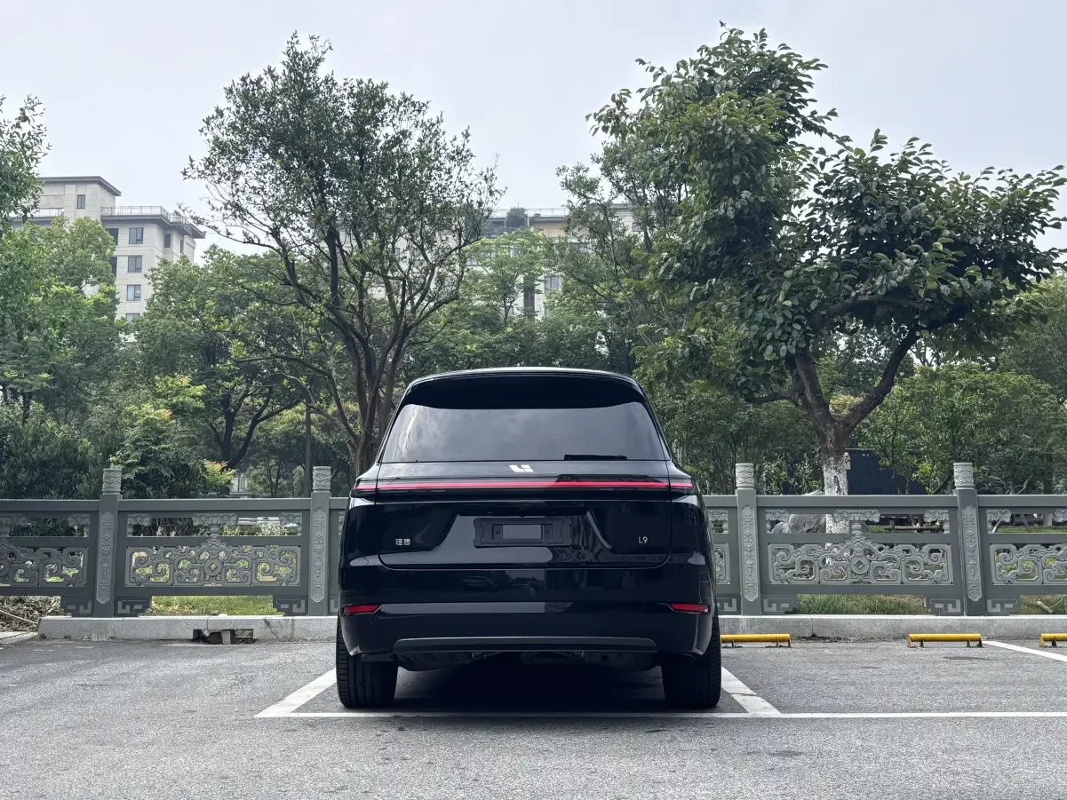 Lixiang L9