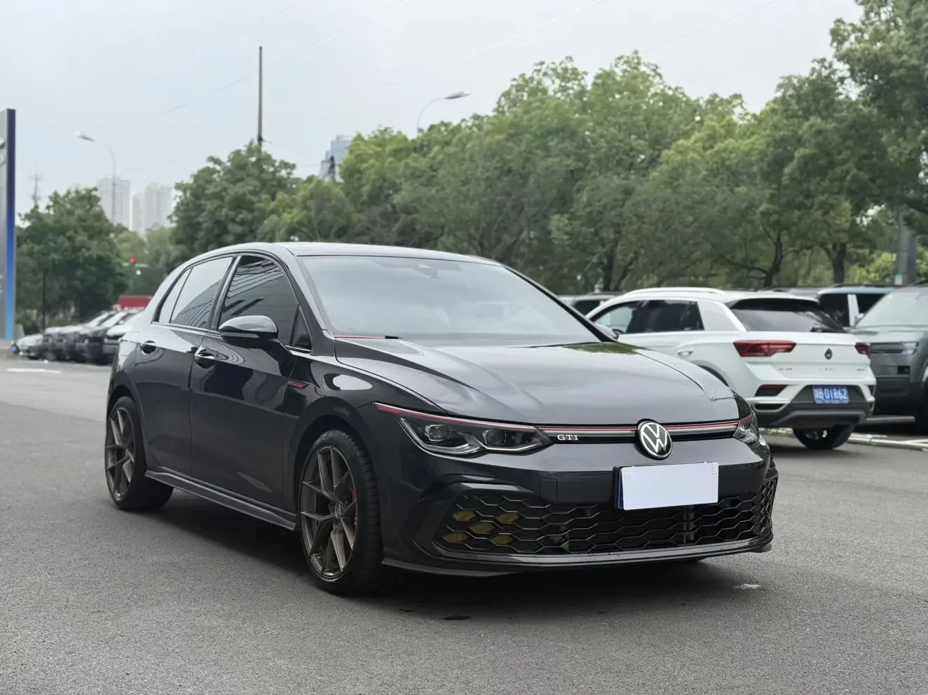 Volkswagen Golf GTI