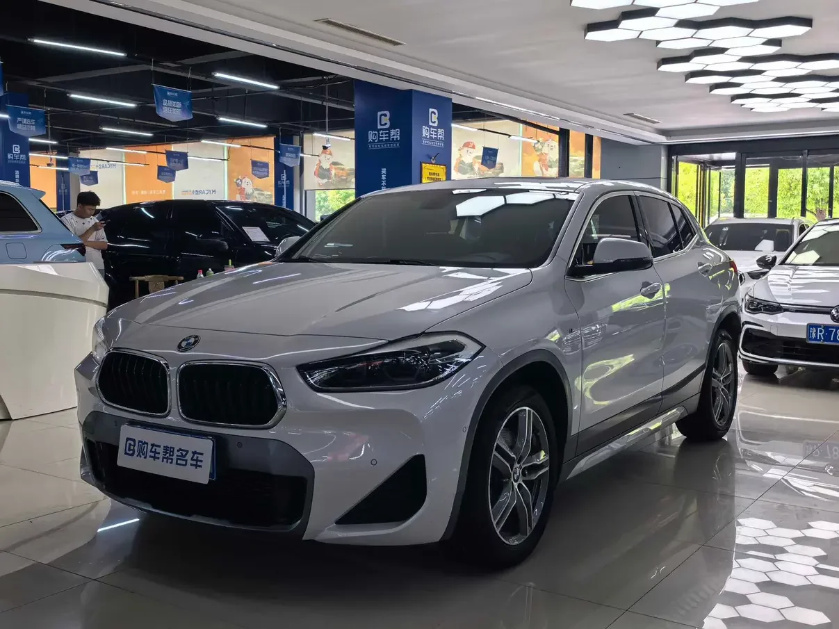 BMW X2
