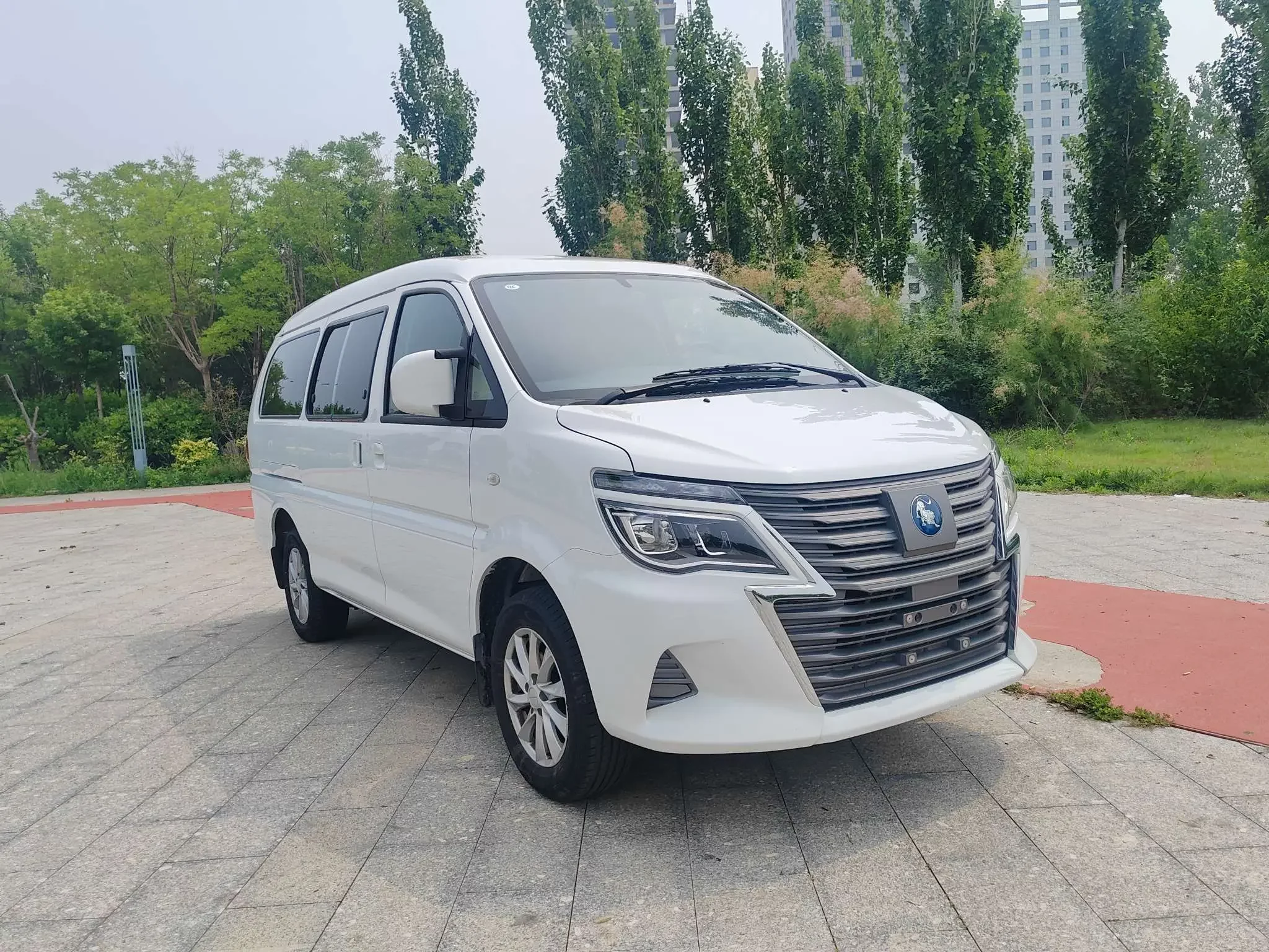 Forthing Lingzhi New Energy