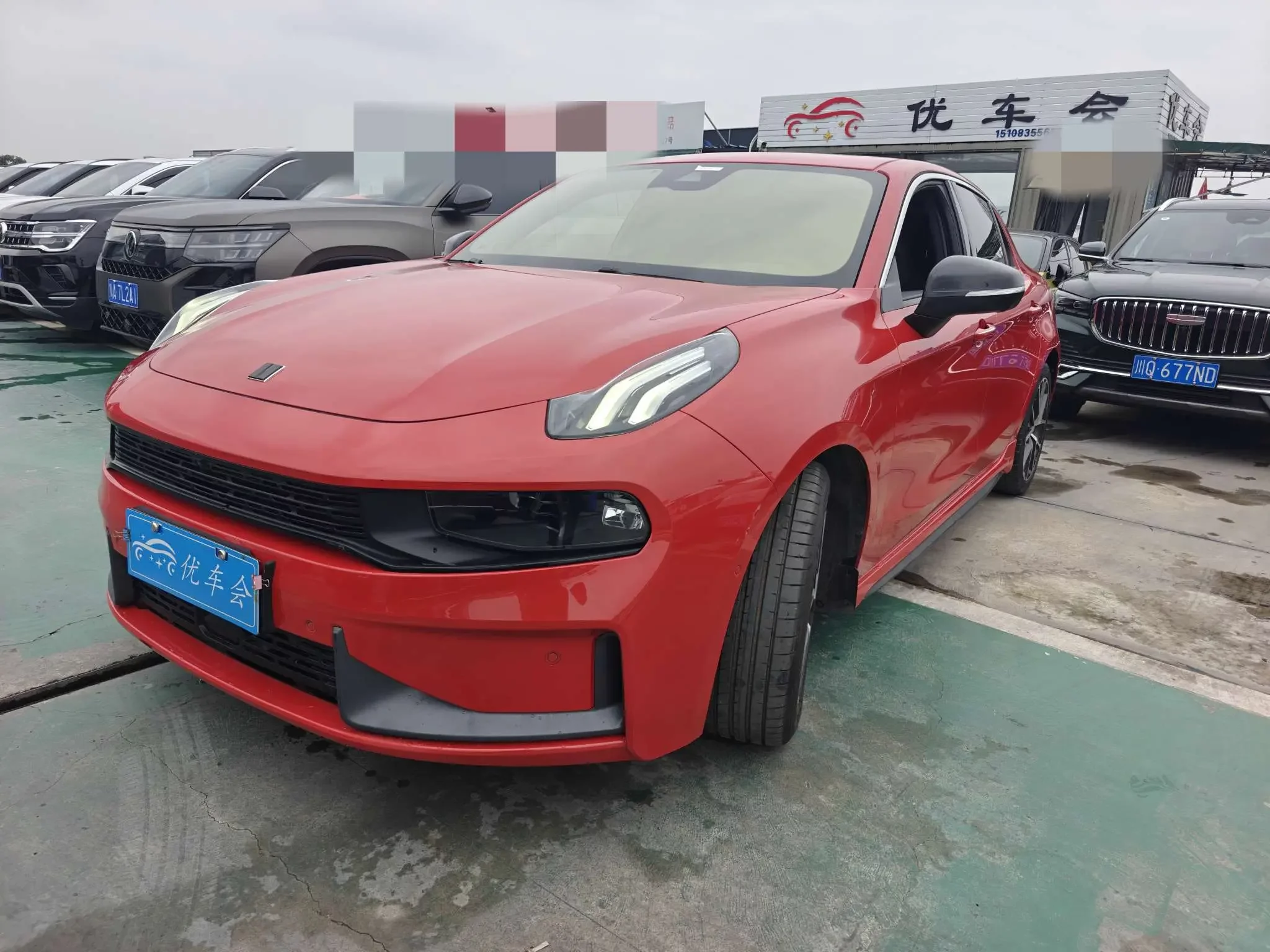 Lynk & Co 03