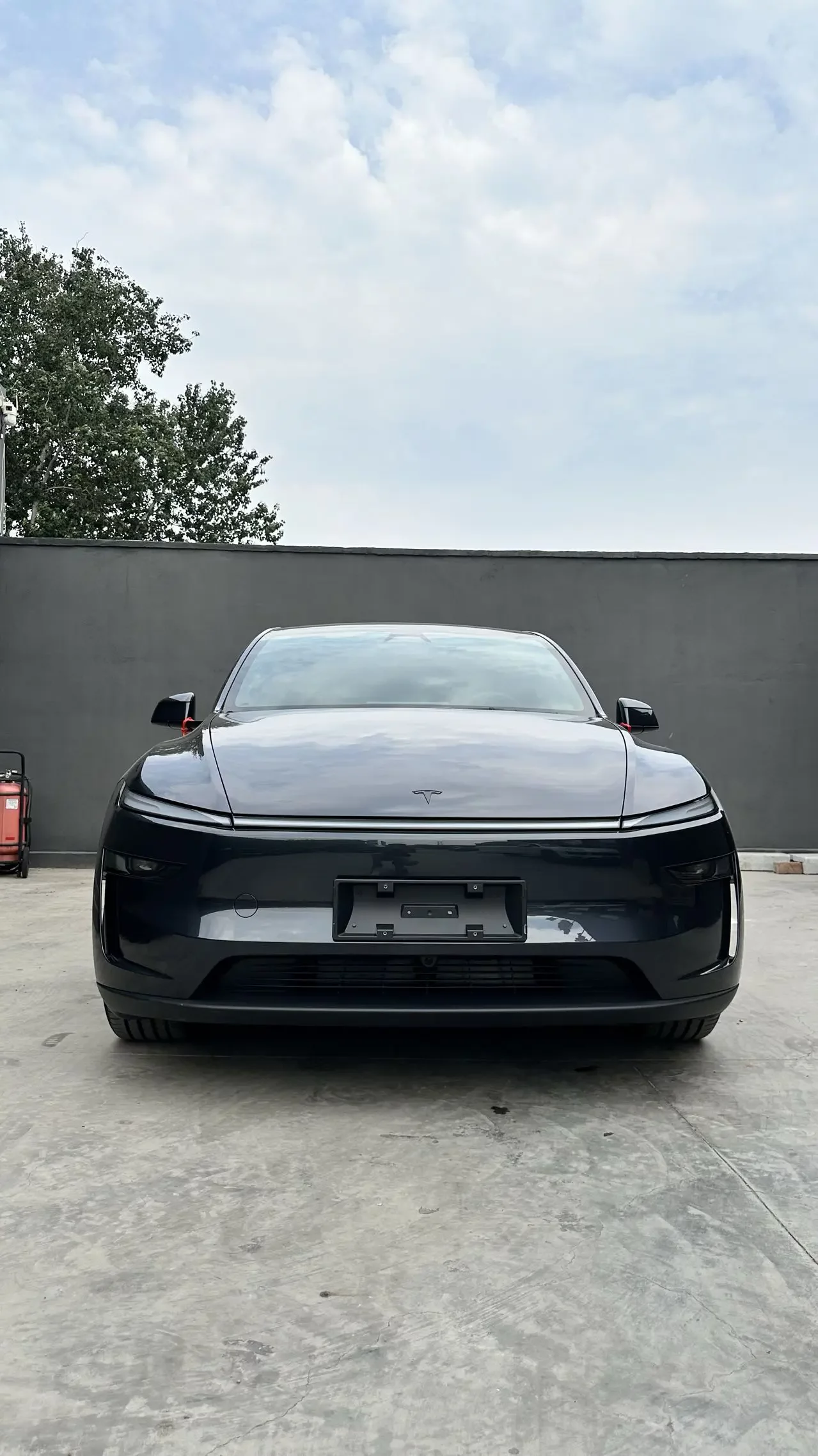 Tesla Model YL