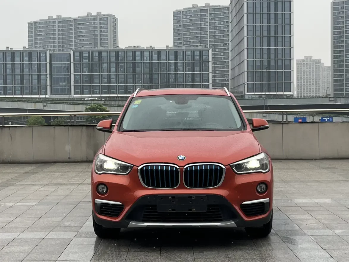 BMW X1 PHEV  из Китая