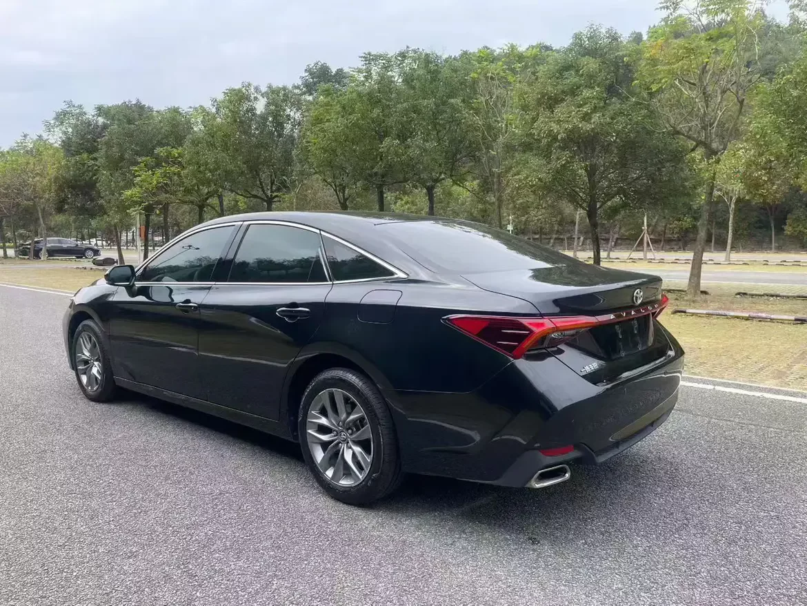 Toyota Avalon