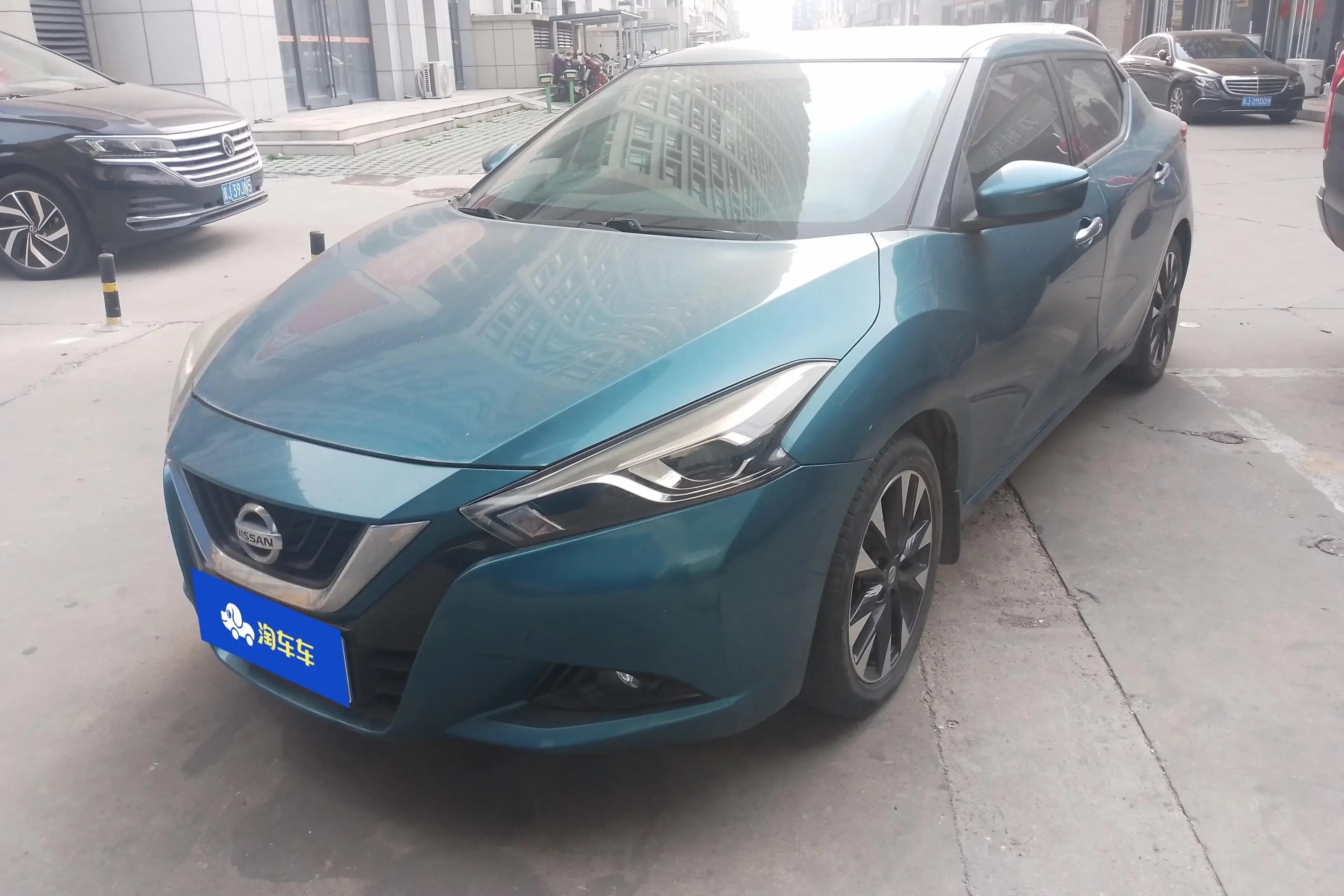 Nissan bluebird  из Китая