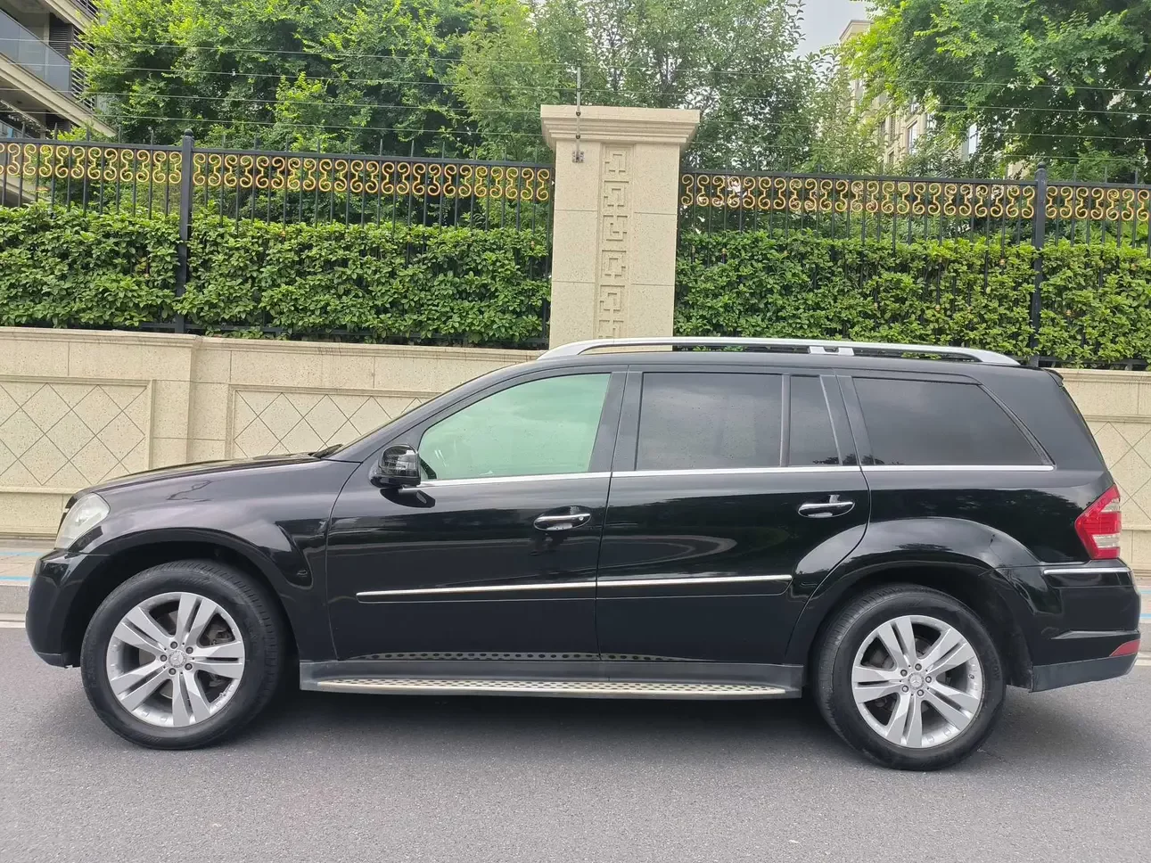 Mercedes-Benz GL Class