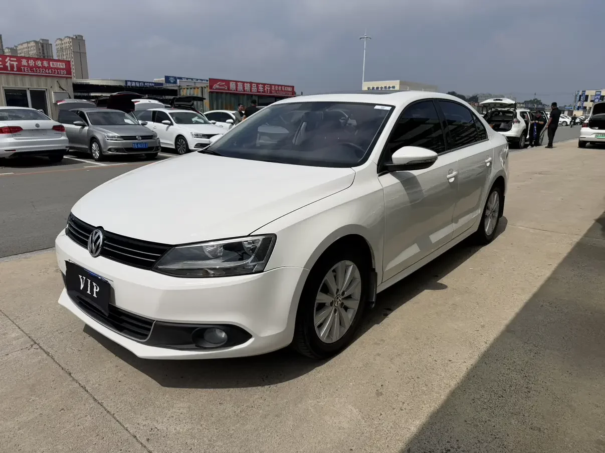 Volkswagen Sagitar