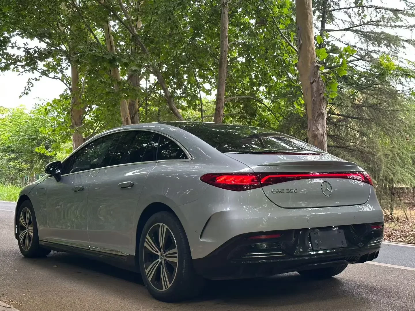 Mercedes-Benz EQE