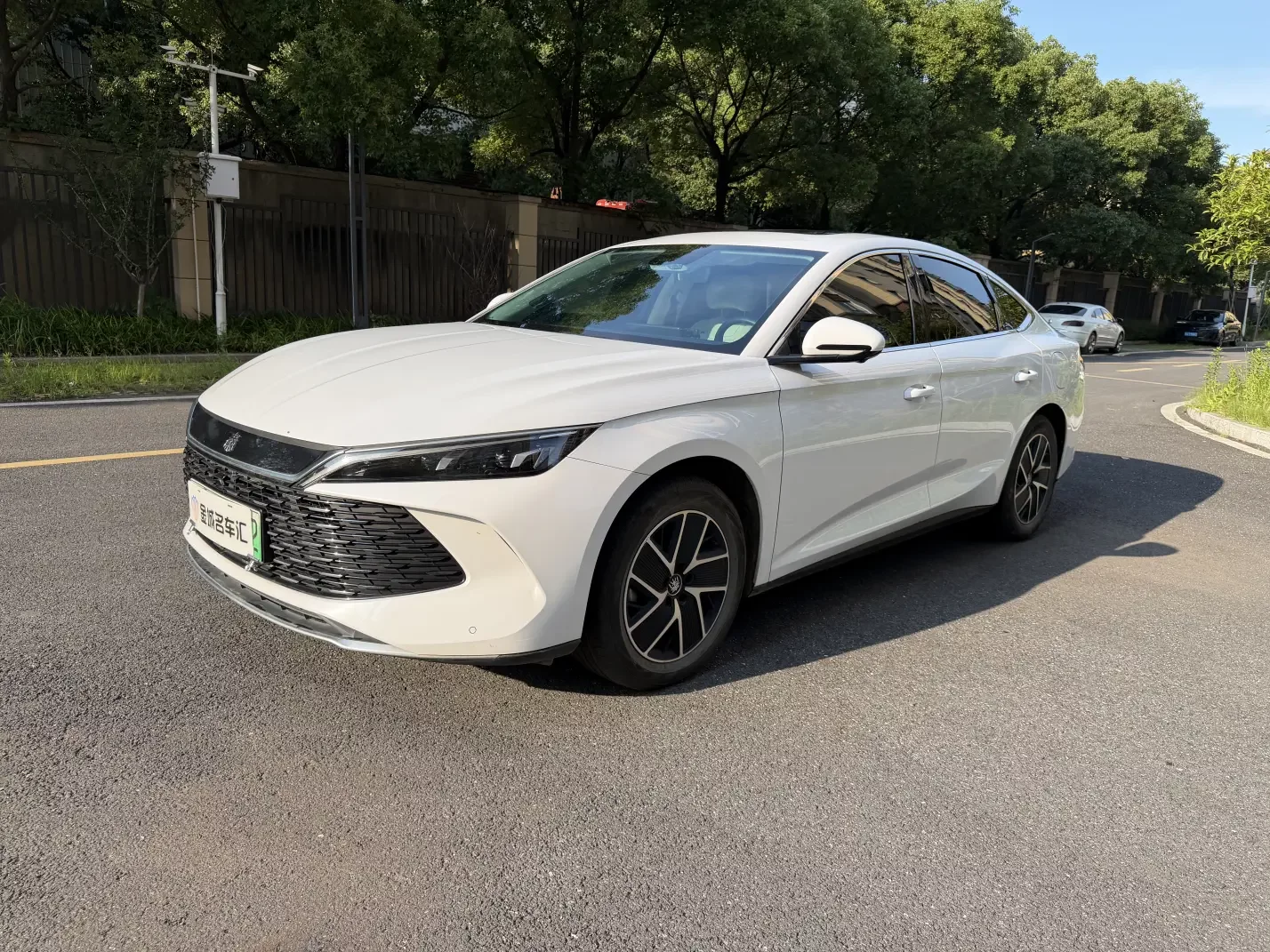 BYD Qin L DM