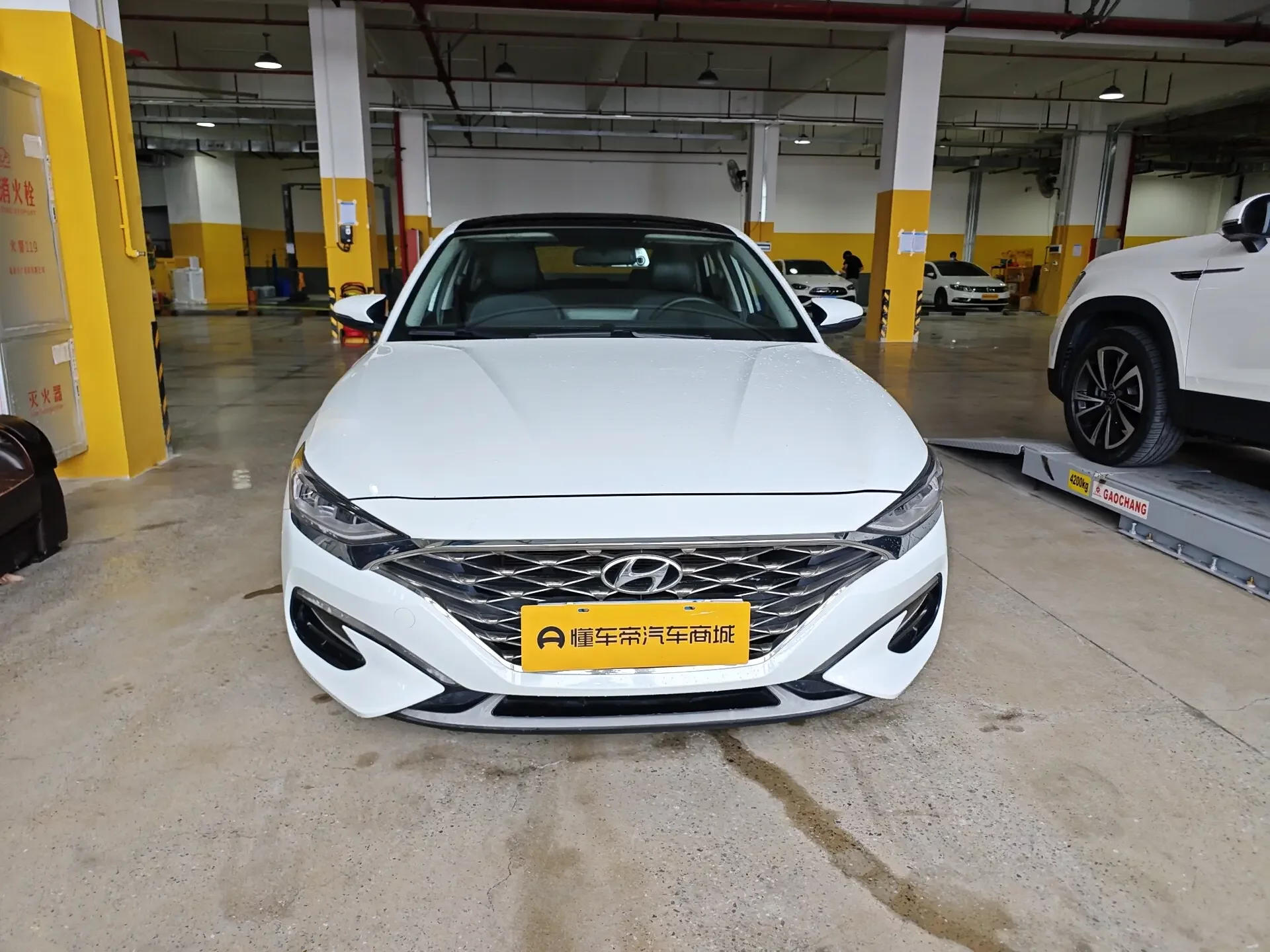 Hyundai Lafesta