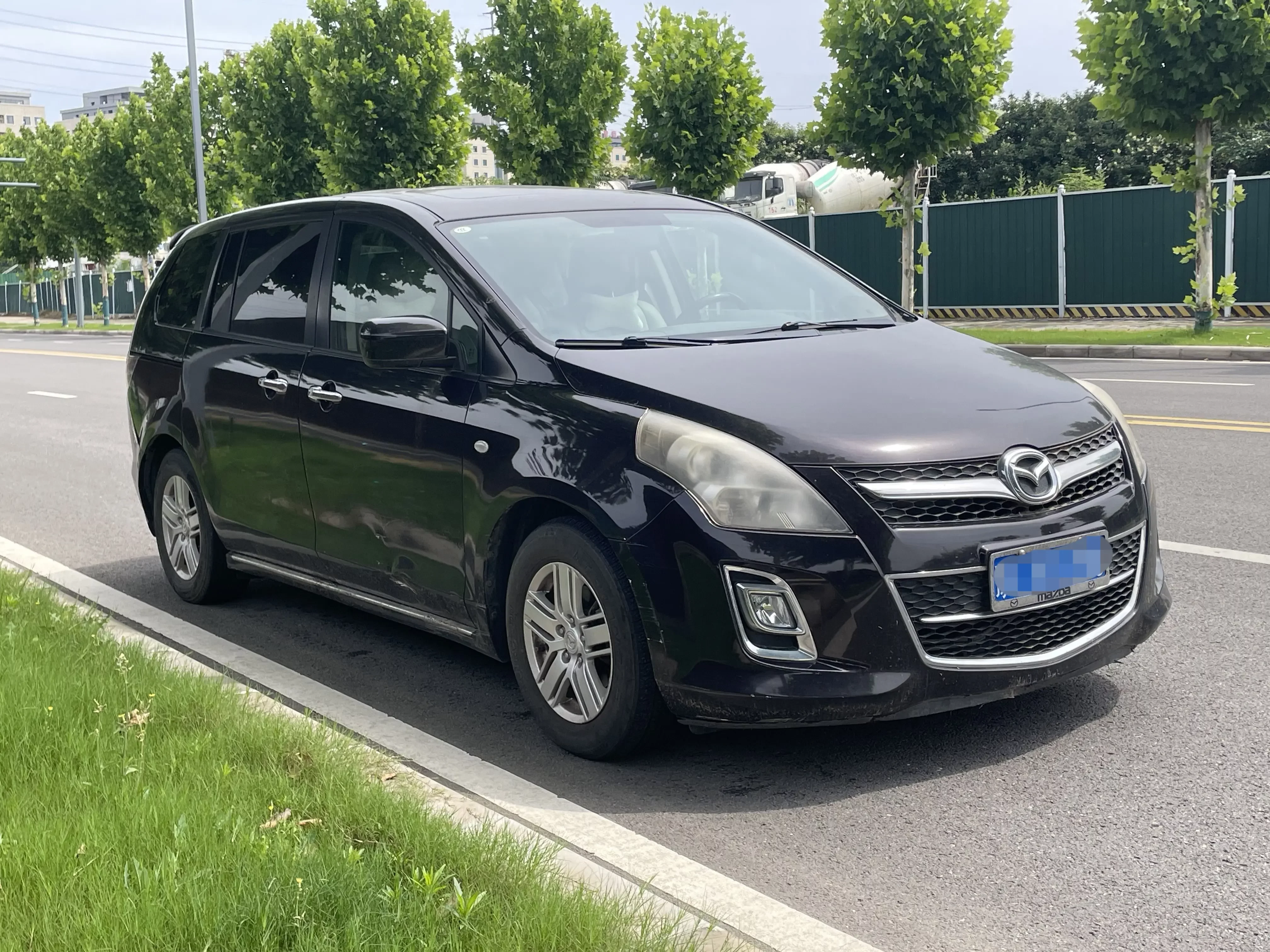 Mazda 8