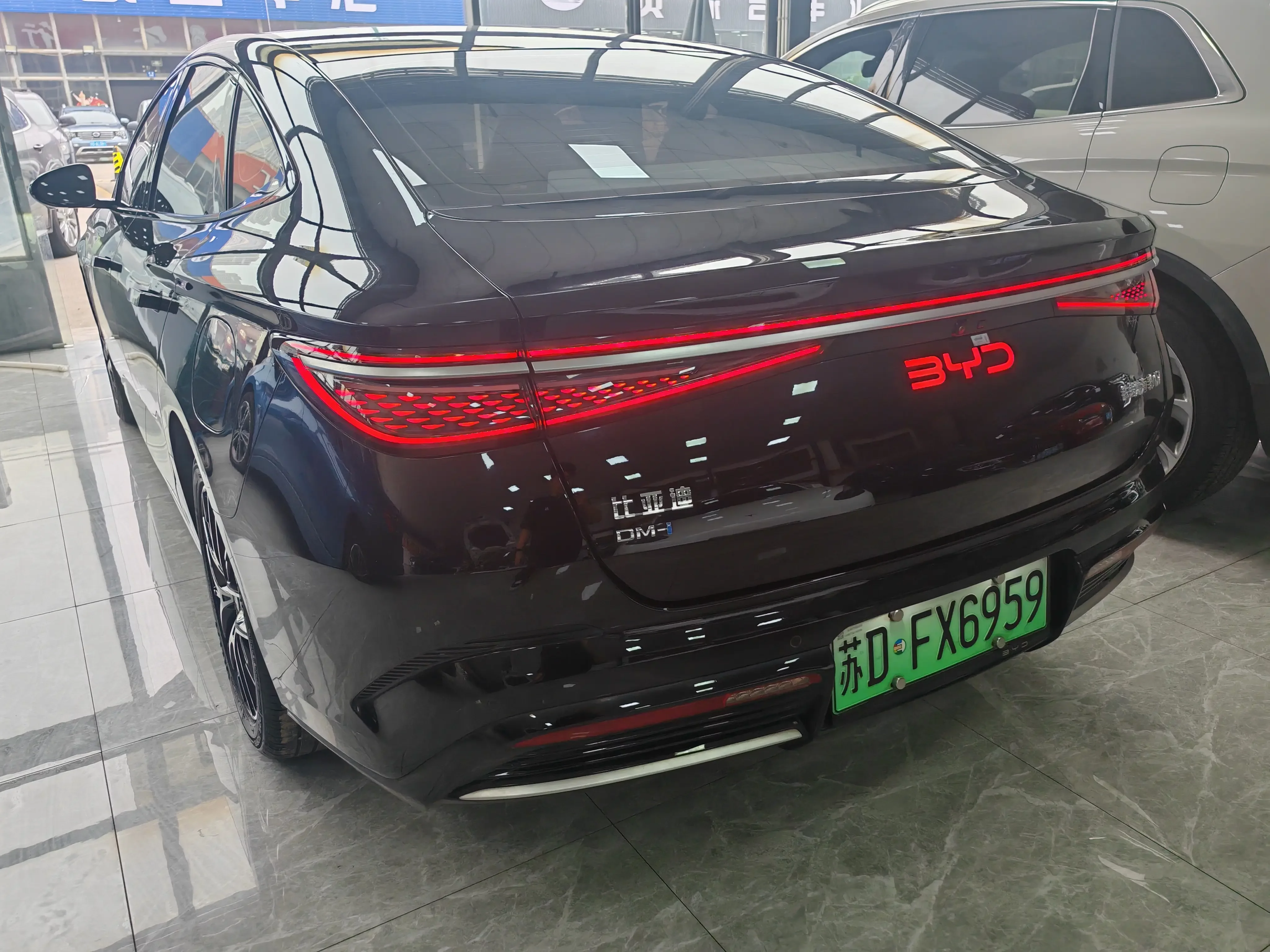 BYD Seal 07DM