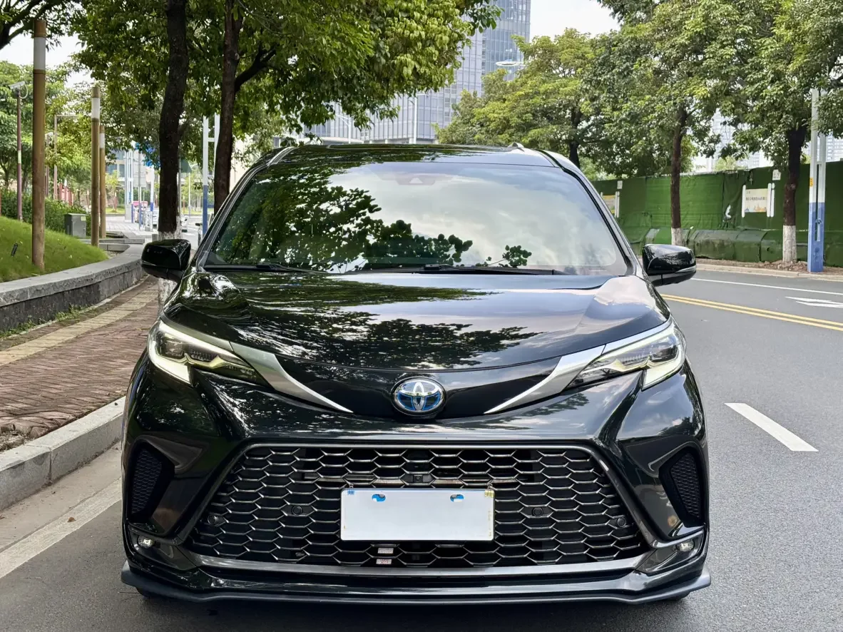 Toyota Granvia