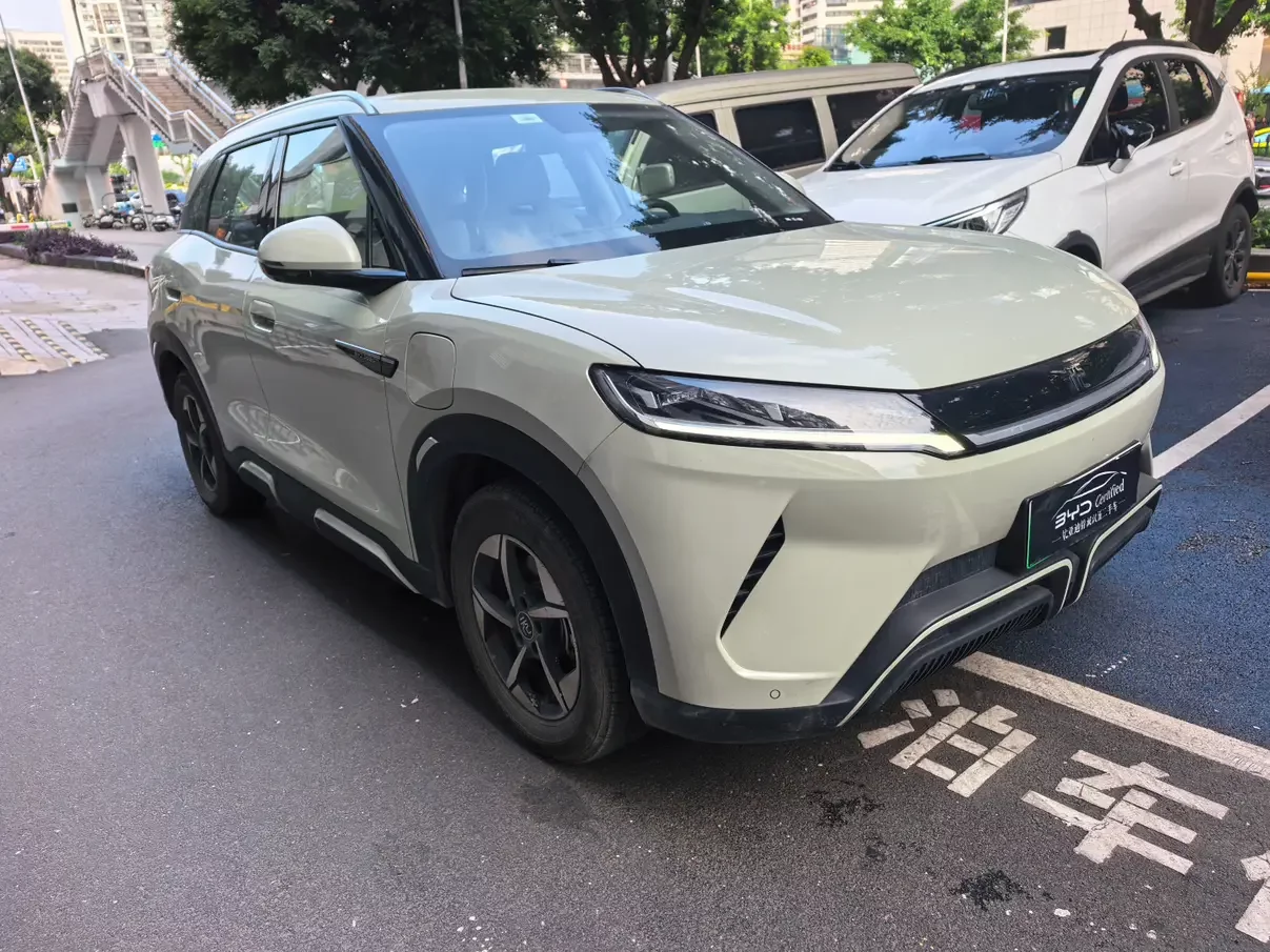 BYD Yuan UP