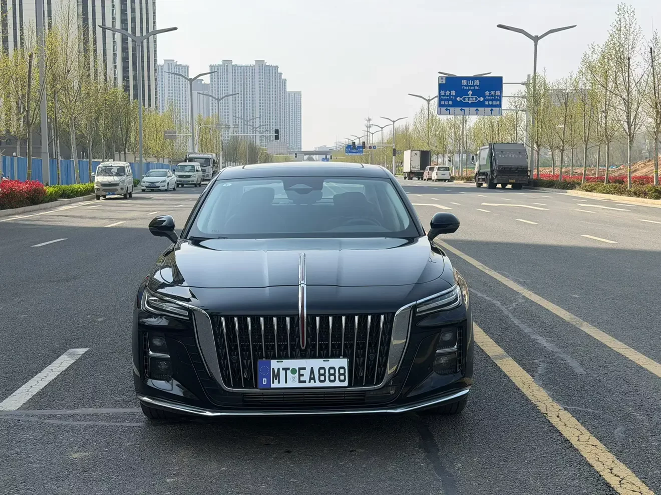 Hongqi H5