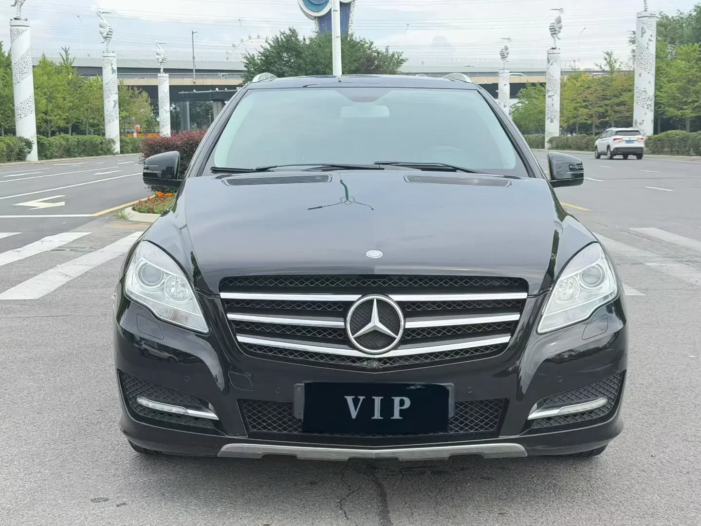 Mercedes-Benz R-Class
