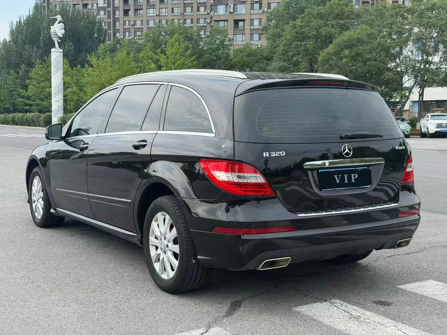 Mercedes-Benz R-Class