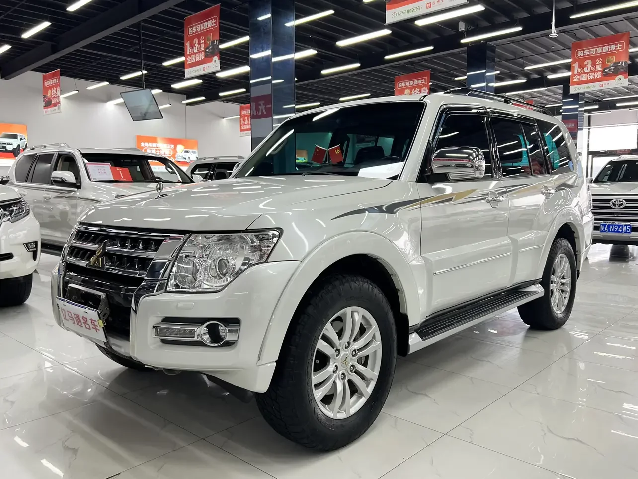 Mitsubishi Pajero  из Китая