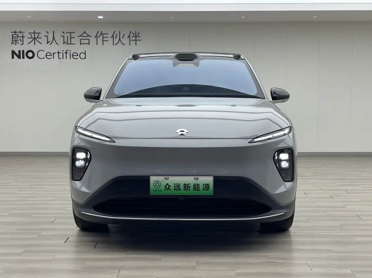 NIO EC7