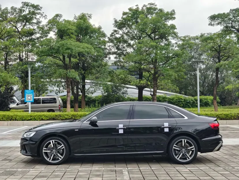 Audi A4L