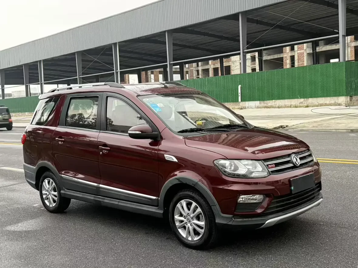 Dongfeng Fengon 370