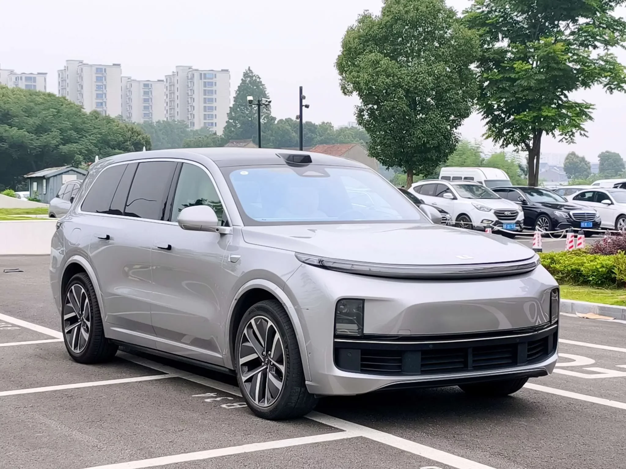 Lixiang L9