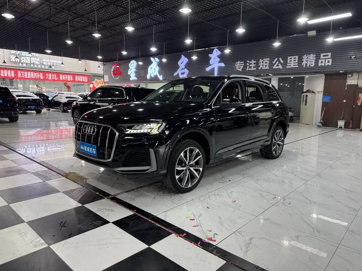 Audi Q7
