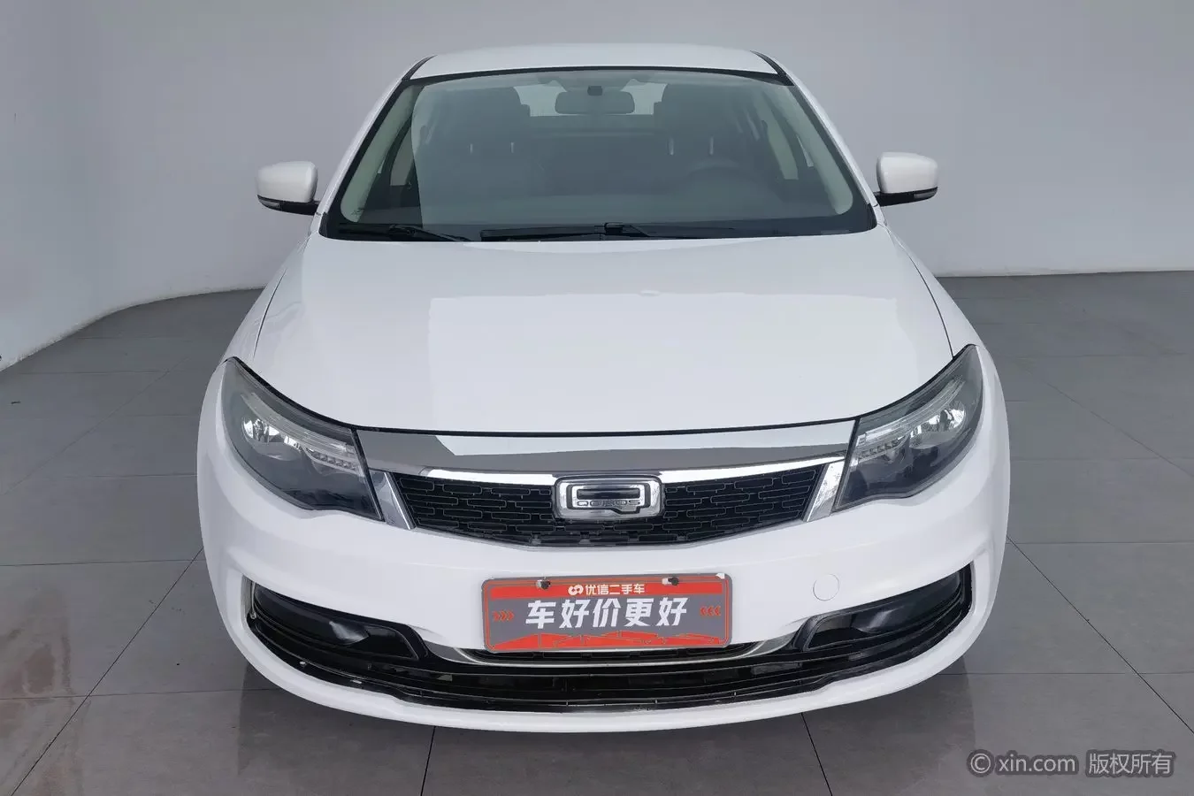 Qoros 3  из Китая
