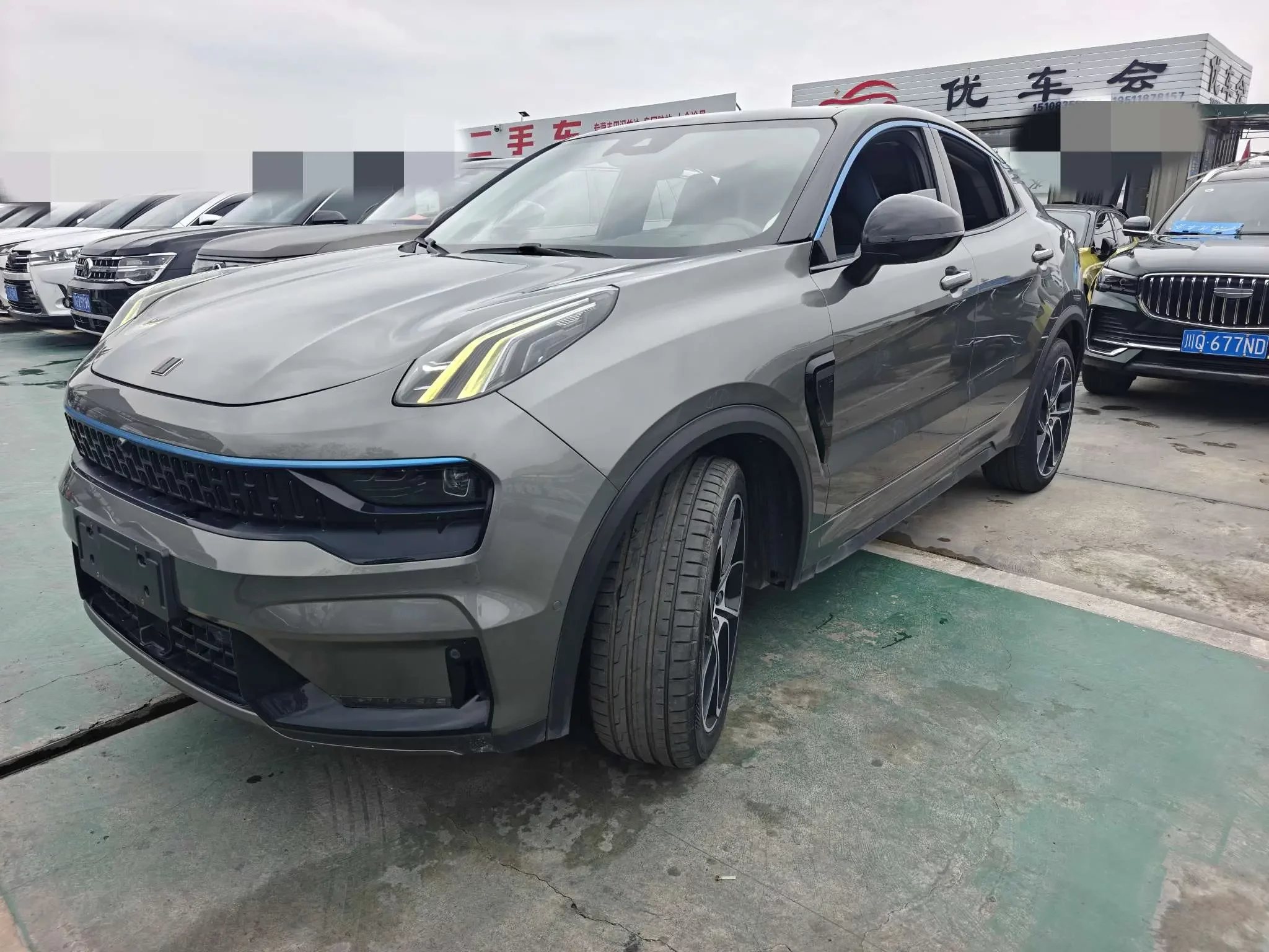 Lynk & Co 05