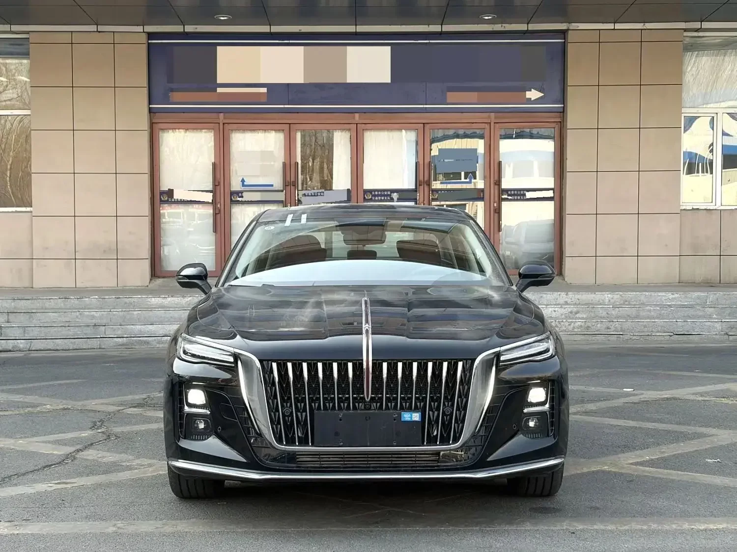 Hongqi H5