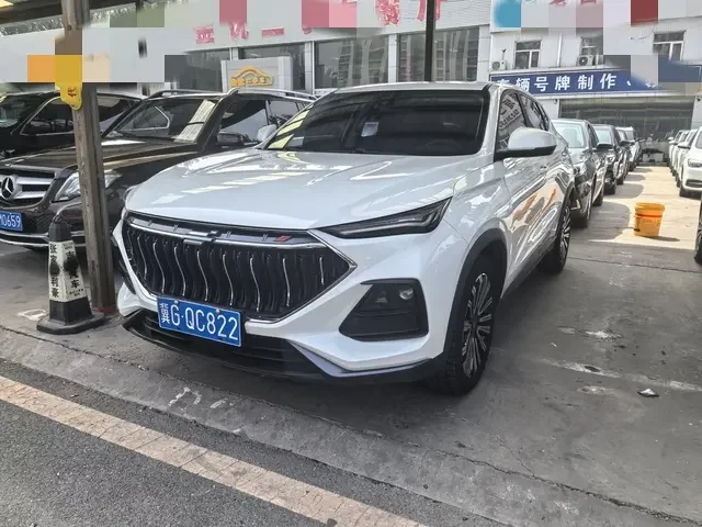 Oshan Changan Auchan X5