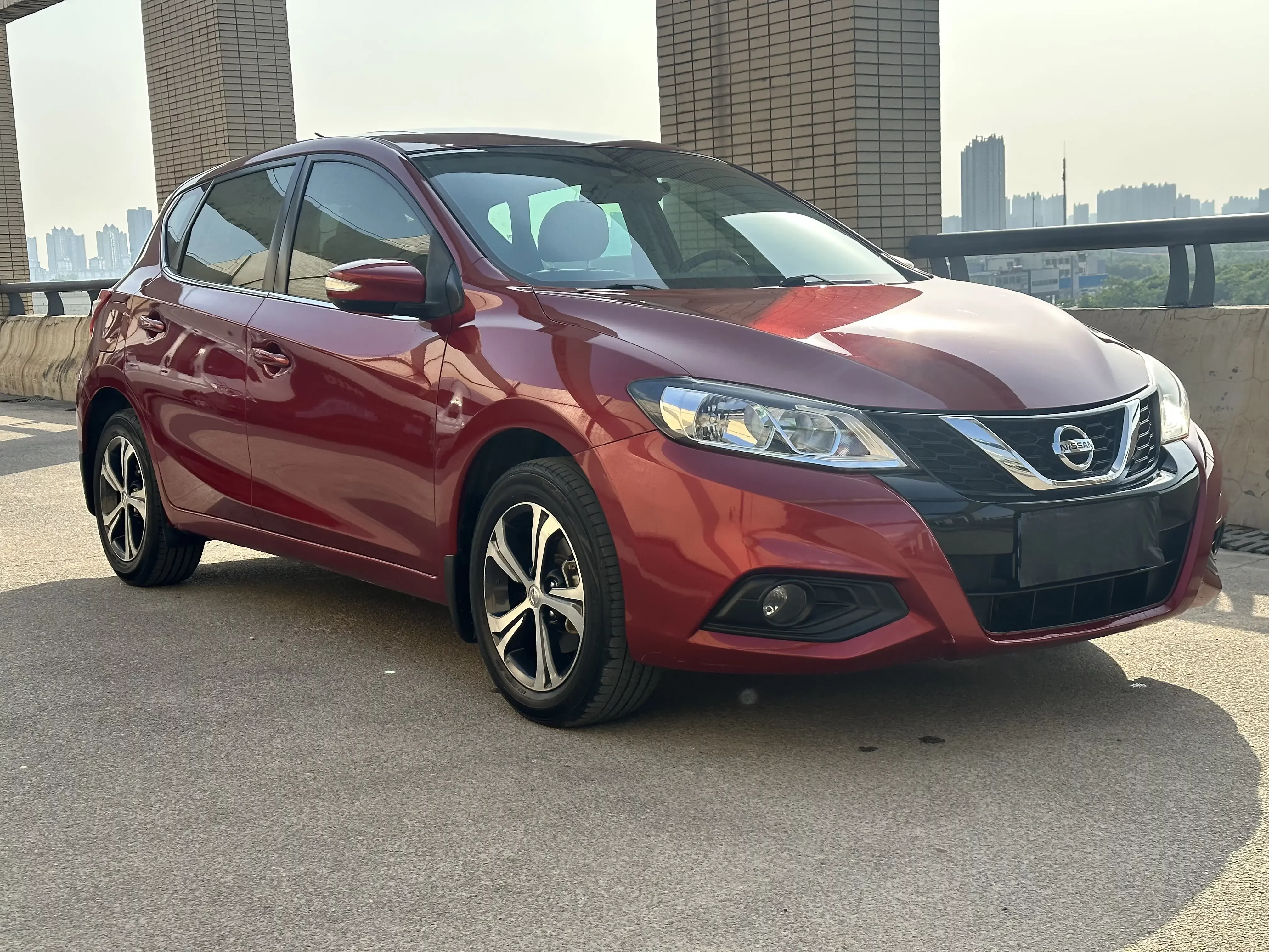 Nissan Tiida