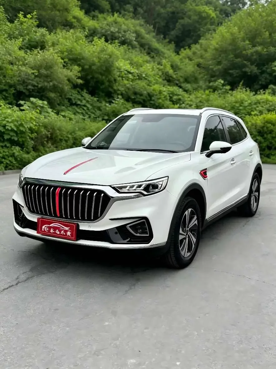 Hongqi HS5