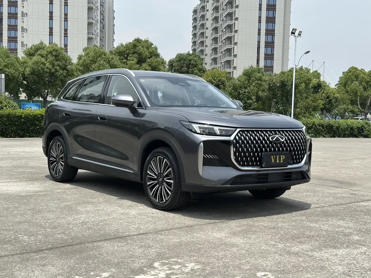 Chery Tiggo 8