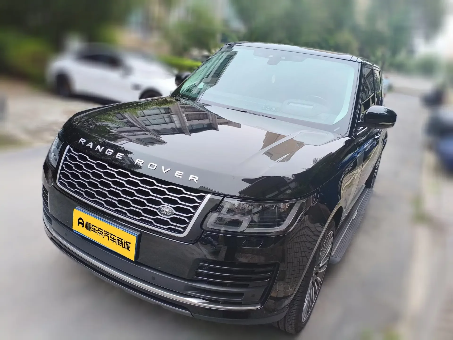 Land Rover range rover