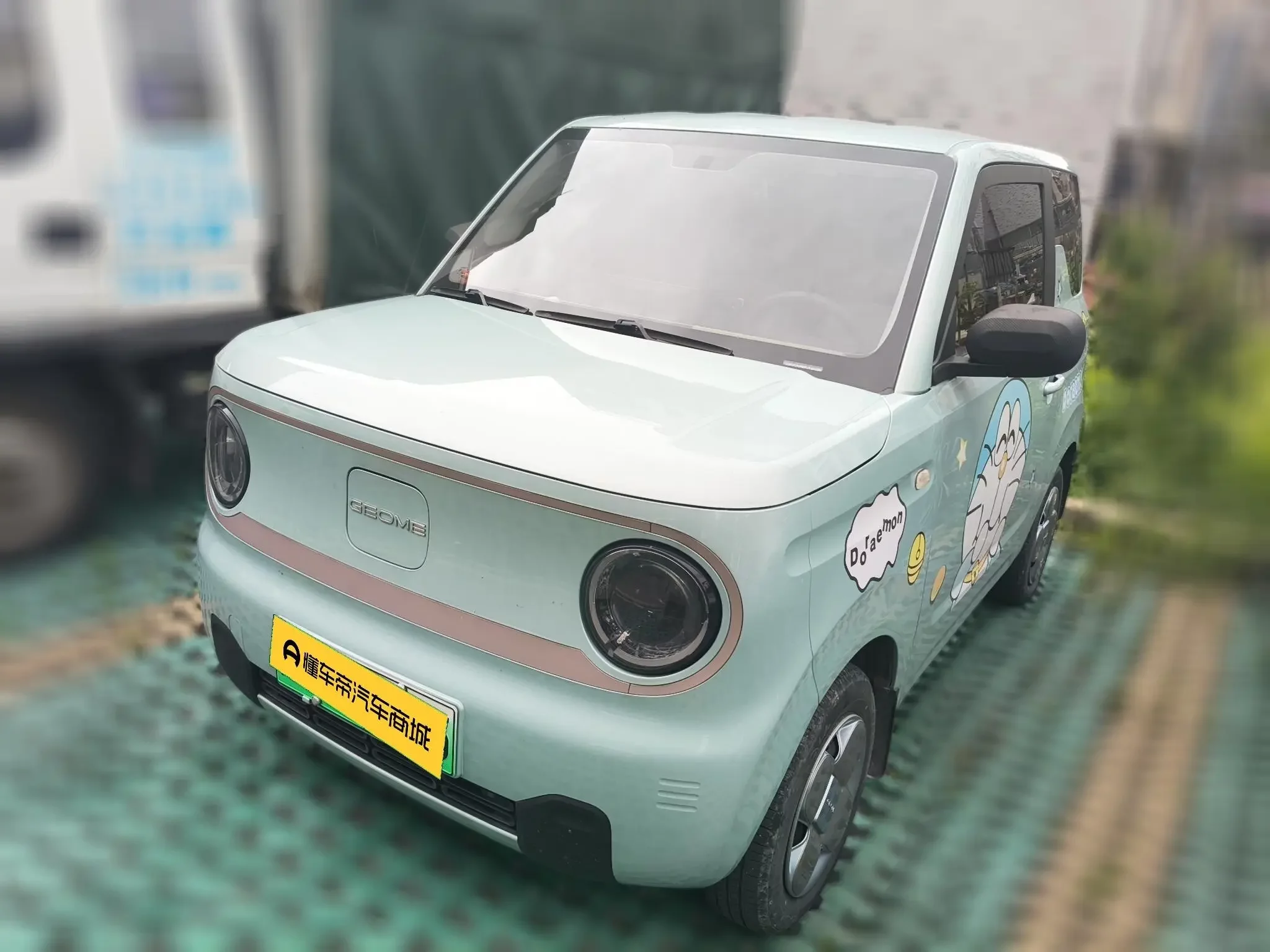 Geely panda