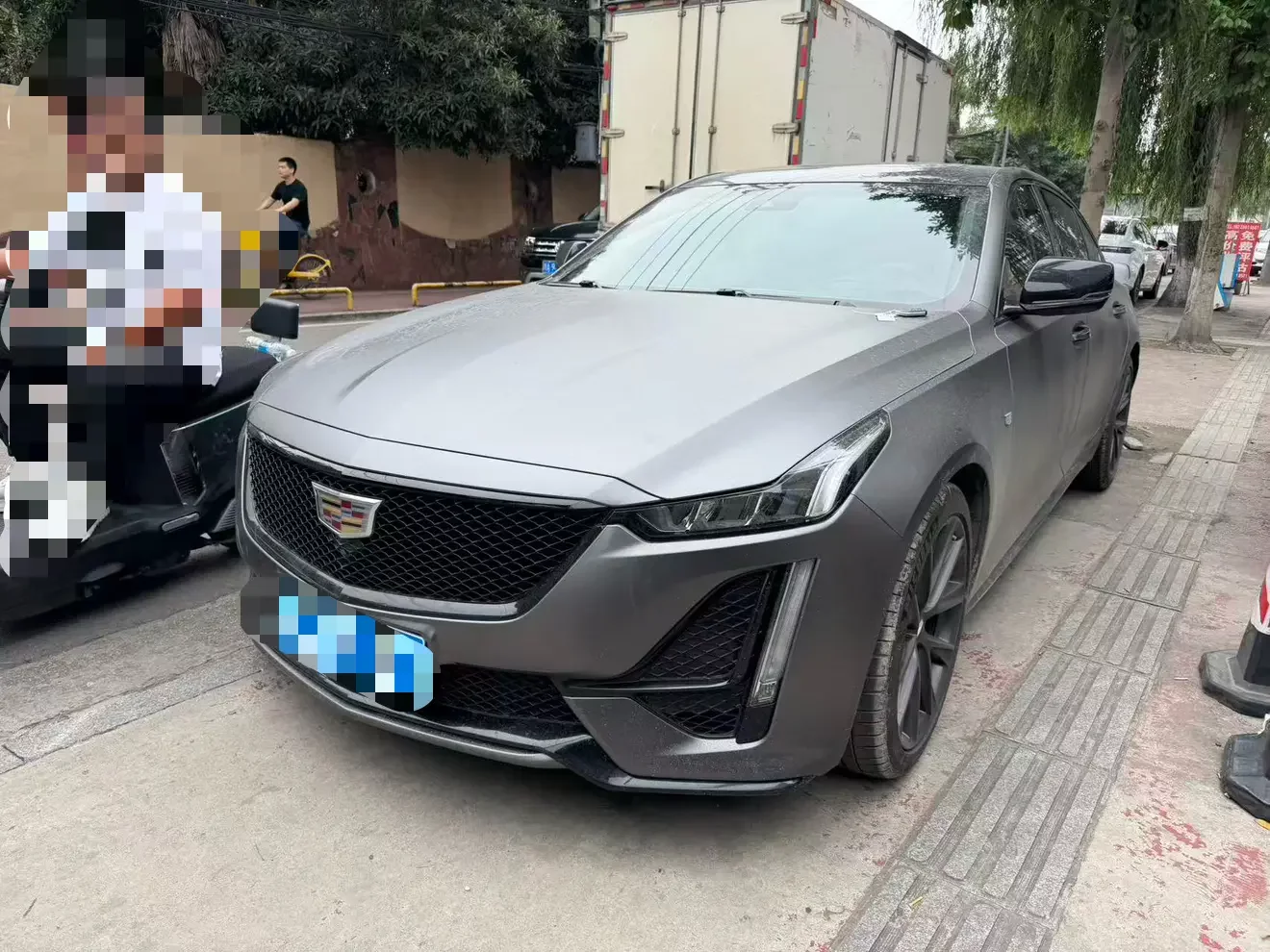 Cadillac CT5  из Китая