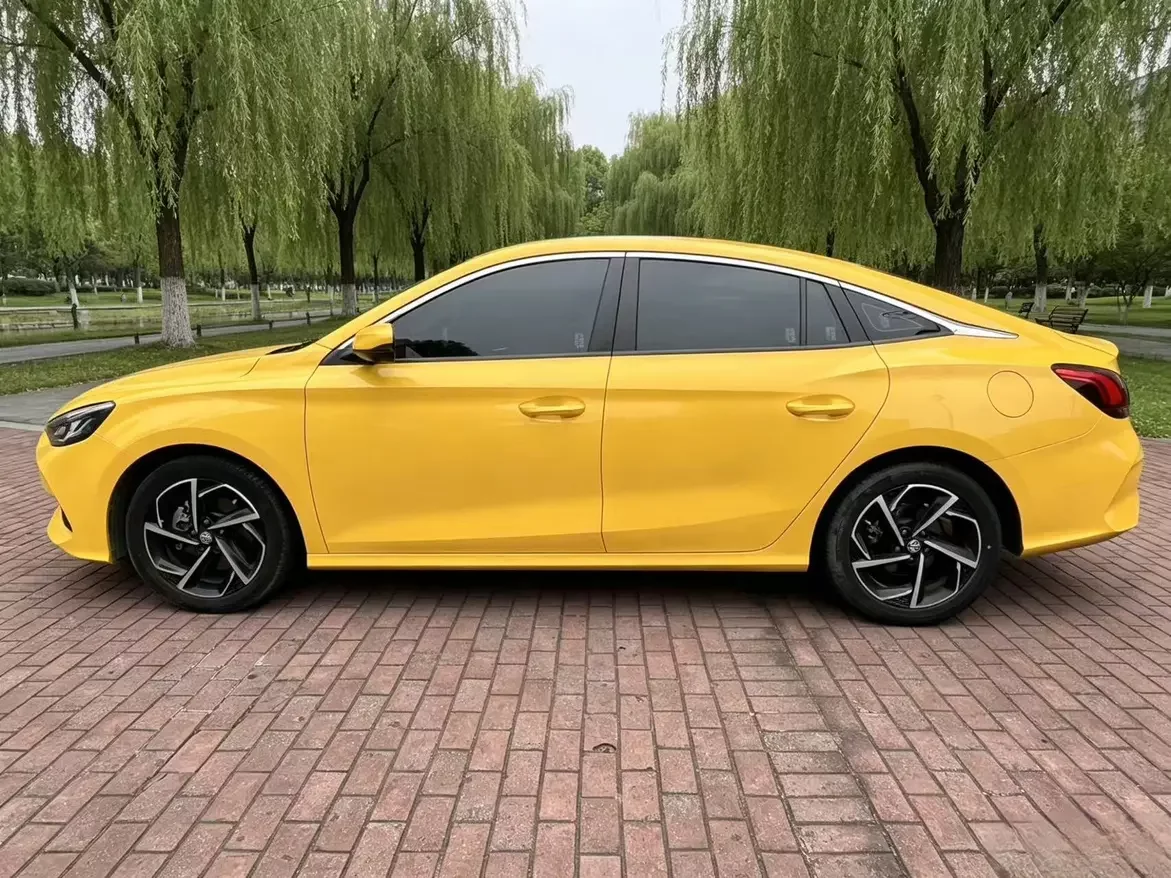 MG 5