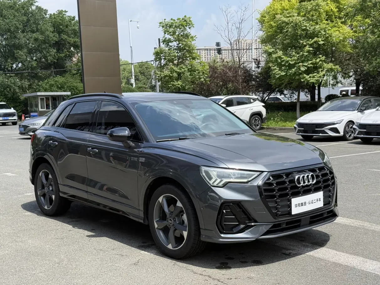 Audi Q3