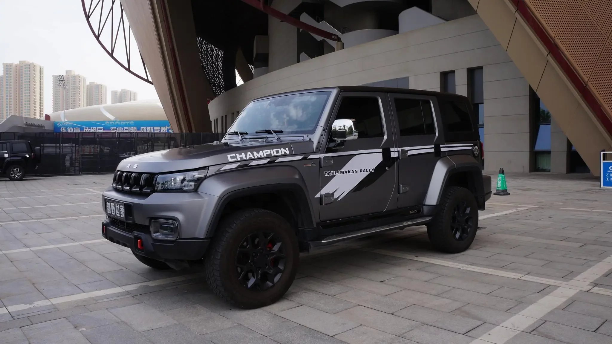 BAIC Beijing Off-road BJ40  из Китая