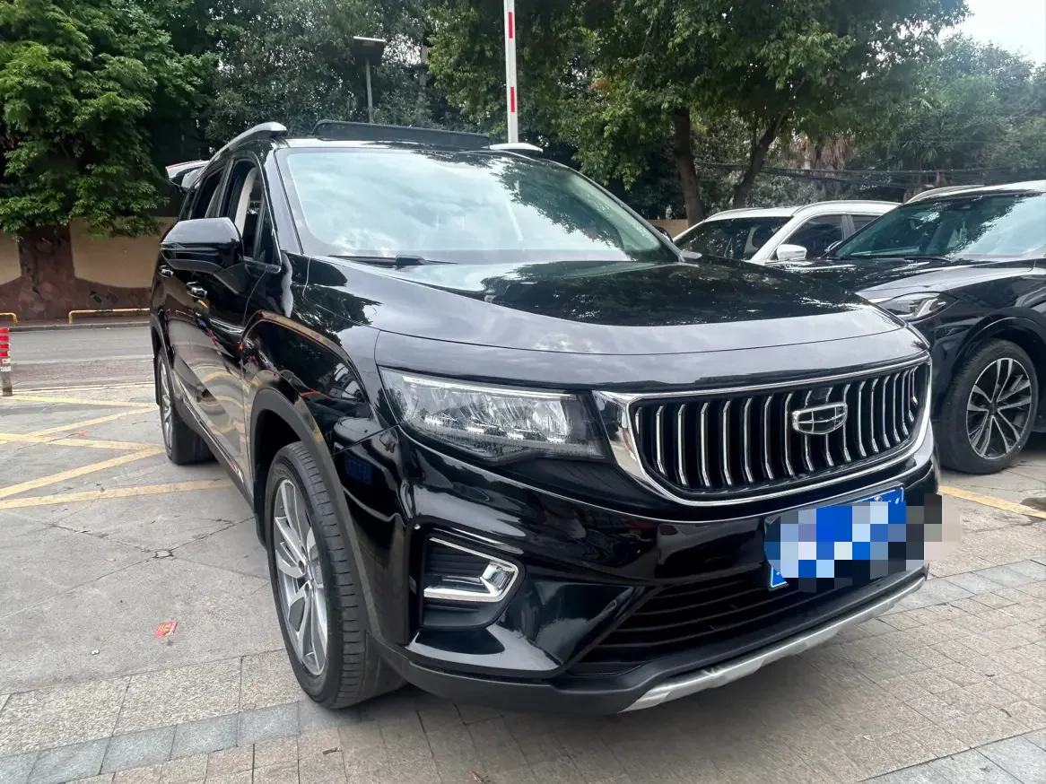 Geely Okavango